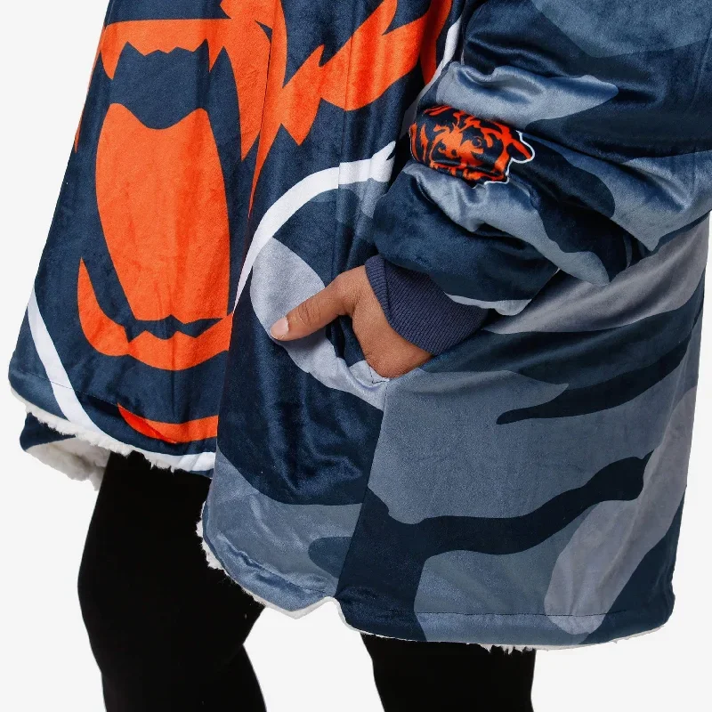 chicago-bears-reversible-team-color-camo-hoodeez