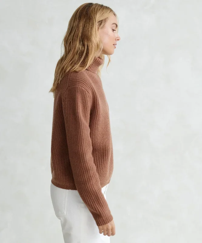 cropped-turtleneck-clay