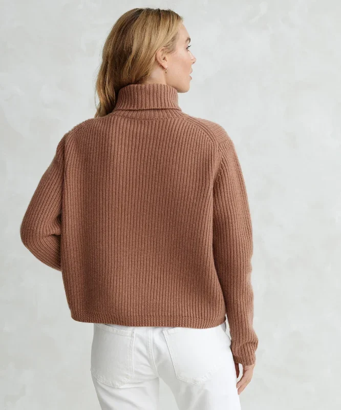 cropped-turtleneck-clay