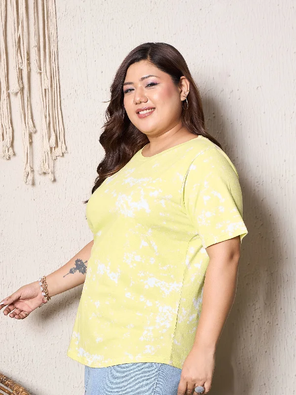 cur-ts5994yl-berrylush-curve-women-yellow-round-neck-tie-and-dye-regular-tshirt