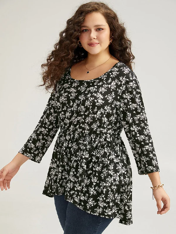 ditsy-floral-crew-neck-high-low-hem-t-shirt