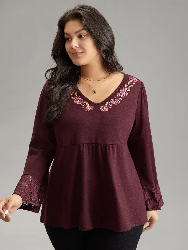 floral-embroidered-lace-panel-bell-sleeve-t-shirt