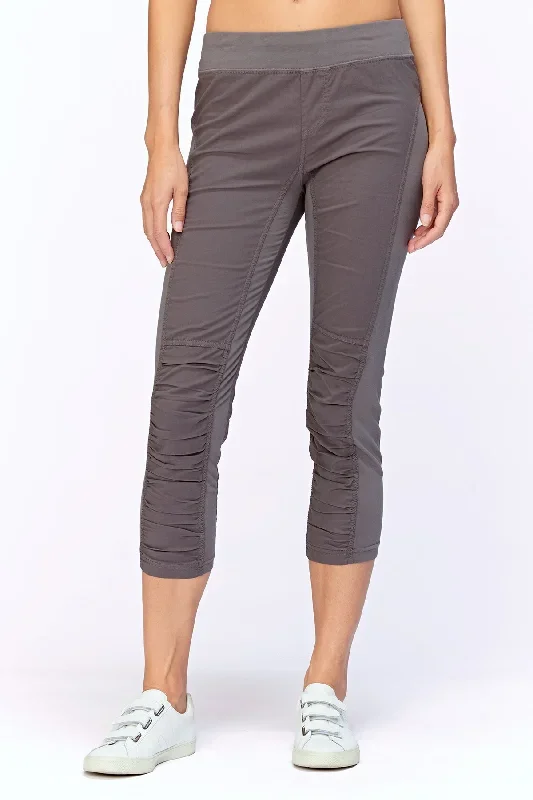 Jetter Crop Legging