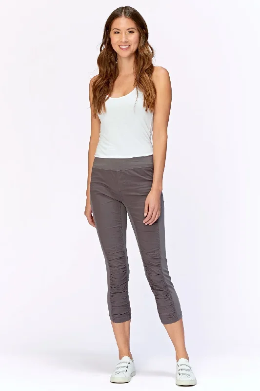 jetter-crop-legging-charcoal