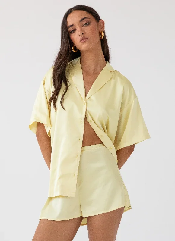 julia-satin-oversized-shirt-lemon