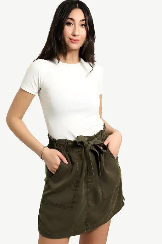 khaki-belted-skirt-with-pockets