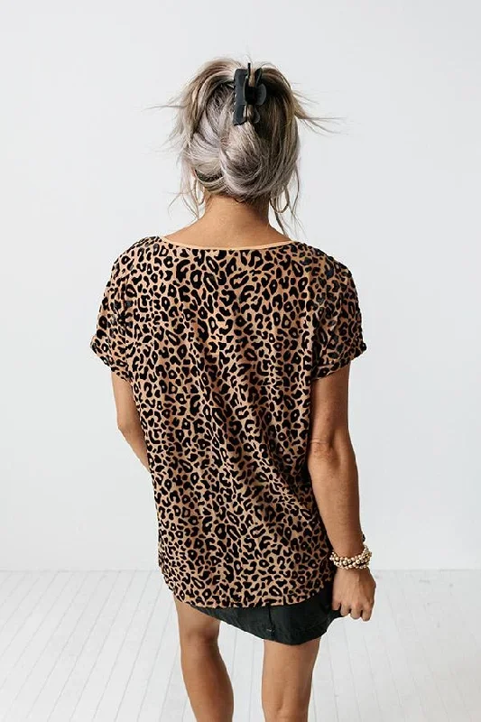 love-hard-leopard-velvet-top