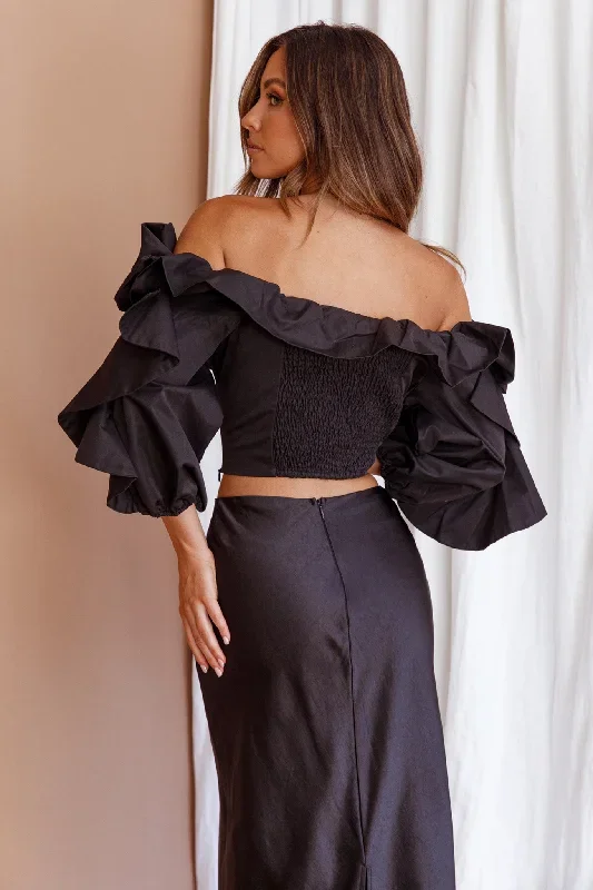 midnight-mirage-puff-ruffle-crop-top-black