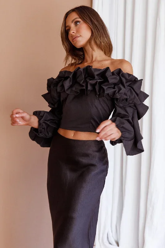 midnight-mirage-puff-ruffle-crop-top-black