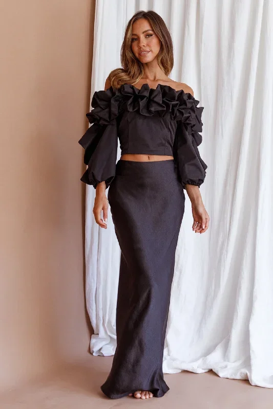 midnight-mirage-puff-ruffle-crop-top-black