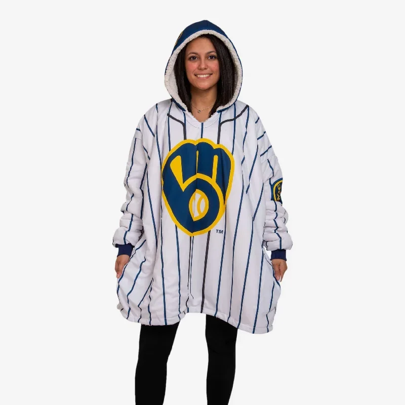 milwaukee-brewers-alternate-home-game-day-big-logo-hoodeez