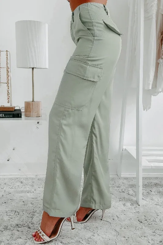 never-second-guessing-wide-leg-cargo-pants-dusty-sage