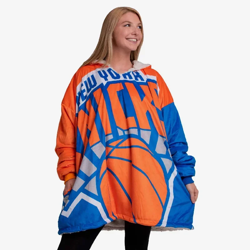 new-york-knicks-reversible-colorblock-hoodeez