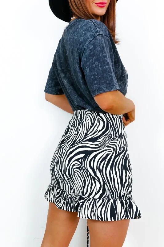 not-guilty-black-white-zebra-mini-skirt