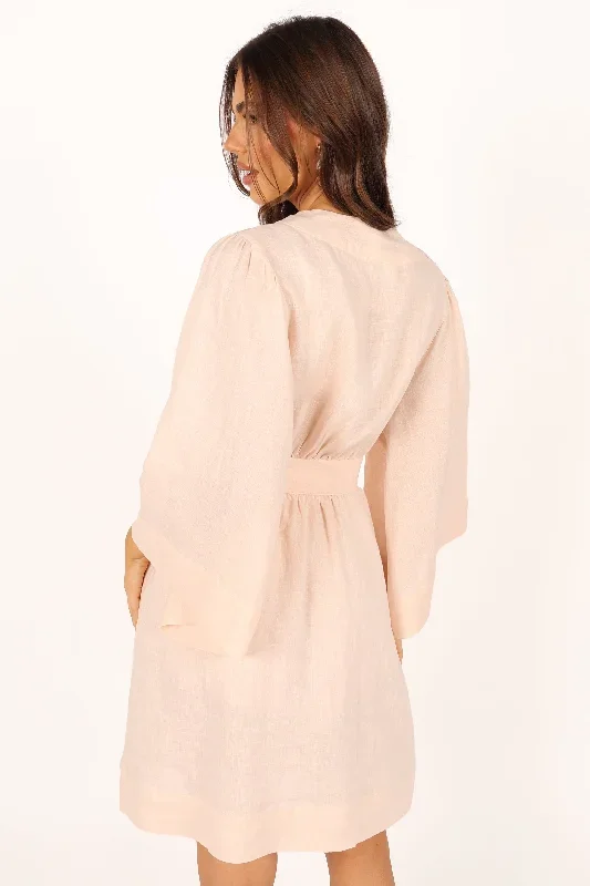 nuala-linen-robe-blush