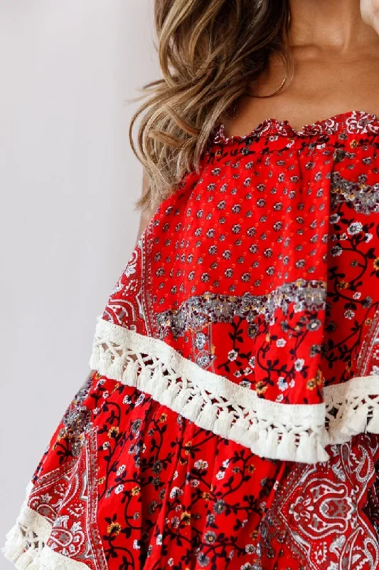 palau-tassel-trimmed-paisley-crop-top-red