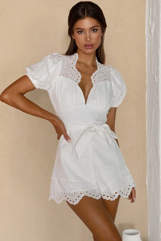 saylor-scalloped-lace-romper-white