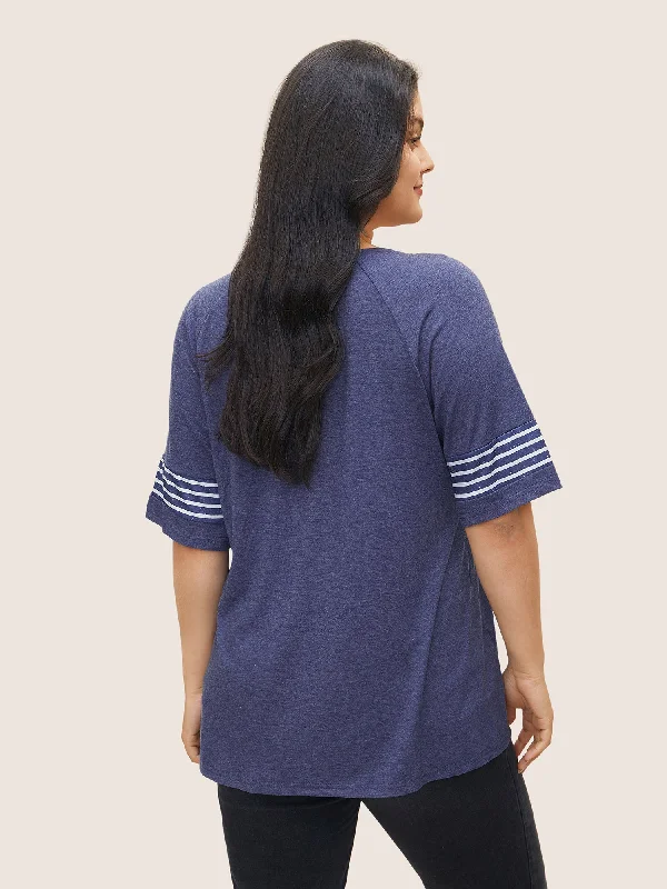 striped-contrast-raglan-sleeve-crew-neck-t-shirt