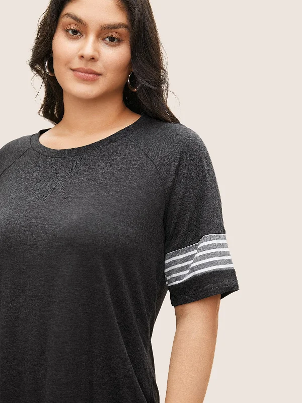 striped-contrast-raglan-sleeve-crew-neck-t-shirt