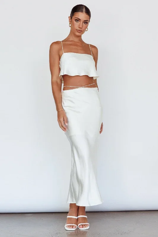 tahni-diamante-strap-crop-top-oyster